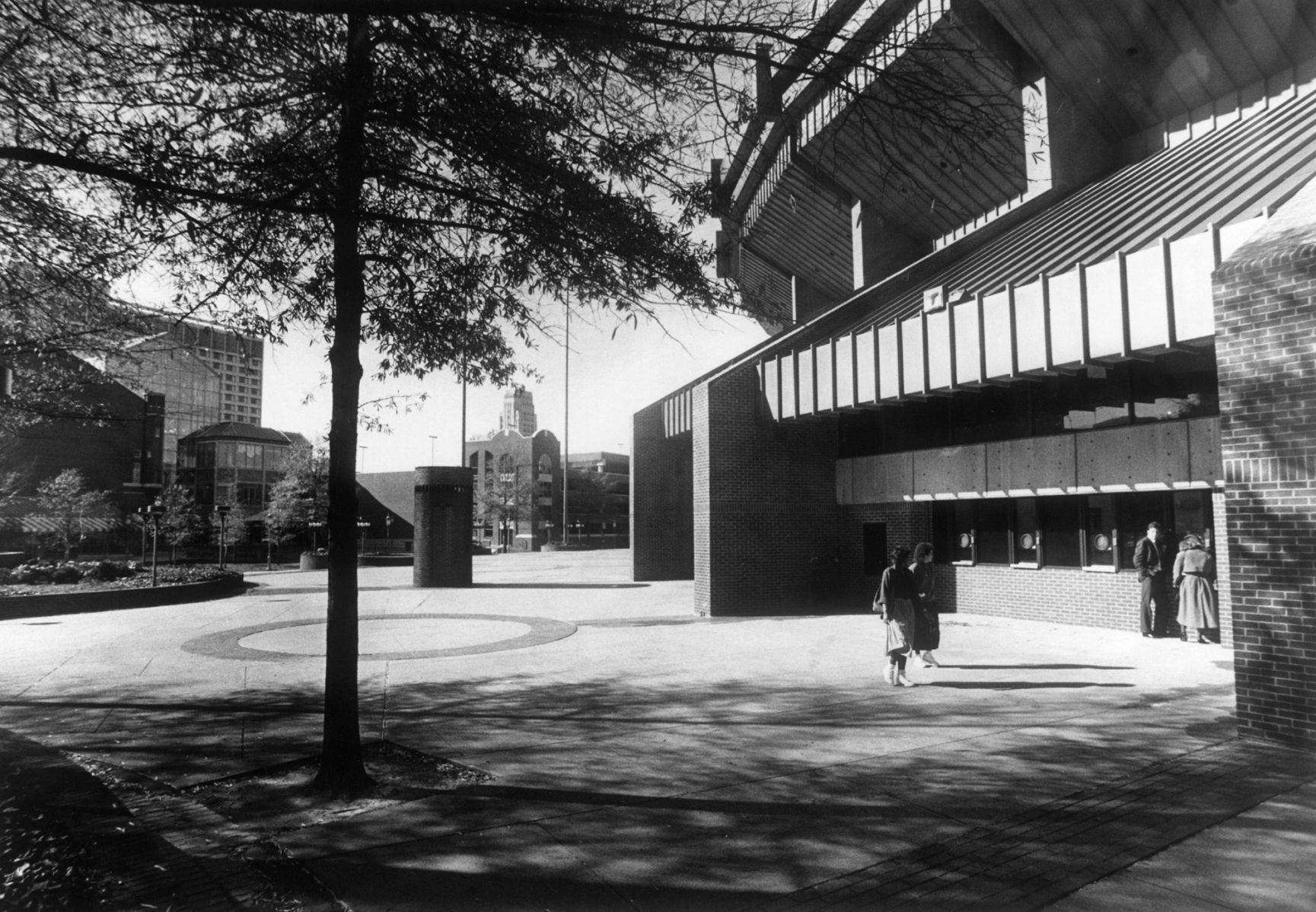 Coliseum_12.jpg